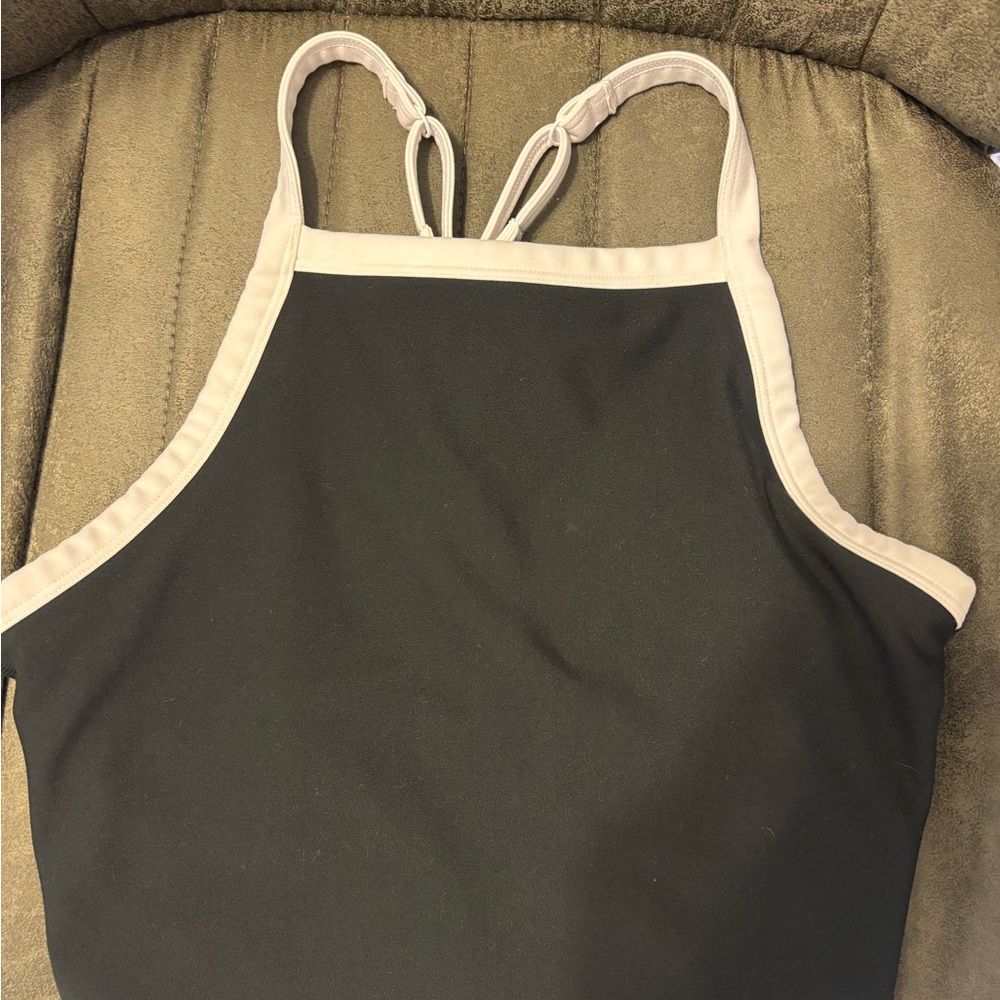 Abercrombie YPB black and white workout tank